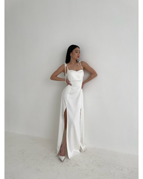 Evelia Dress